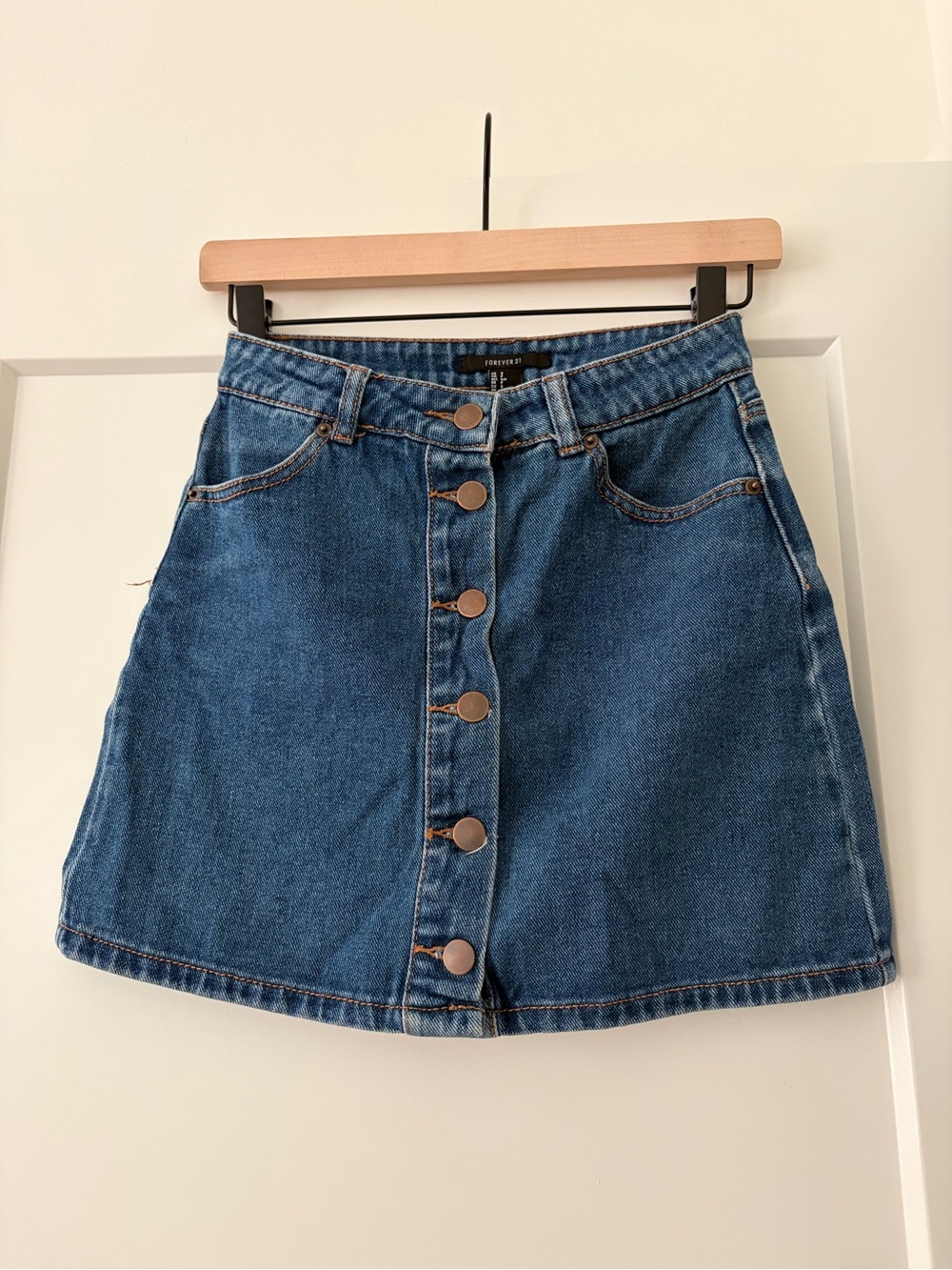 Forever 21 Blue Denim Skirt - Size S (New Without Tags)